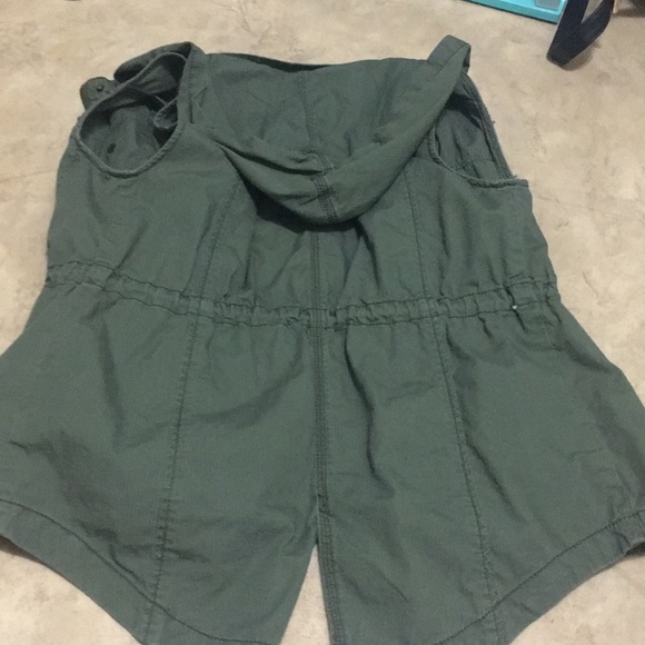 Gap vest - Picture 2 of 3